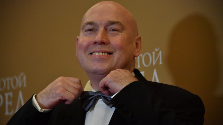 Дунул - и полетело в разные стороны: Сухоруков жёстко отчитал предателей России