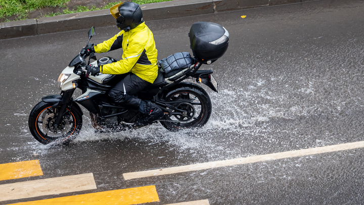Бердянские полицейские по горячим следам разыскали угнанный мопед