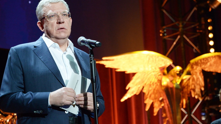 По заветам Мау. Из РАНХиГС ударными темпами делают леволиберальный вуз