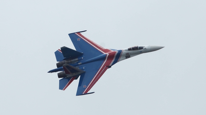 Самолёт Су-24 ВКС России нарушил воздушное пространство Швеции