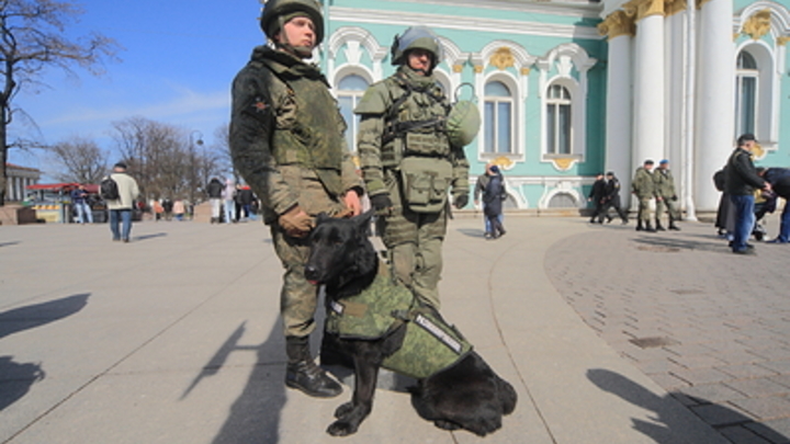 В Самаре оцепили станцию метро Гагаринская: искали бомбу