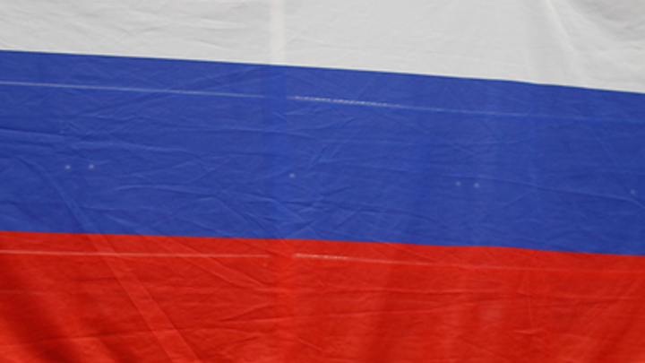 Гимн России исполнят хором в День флага в Новосибирске