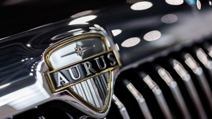 Aurus и китайские Tank 700: какие авто теперь облагают налогом на роскошь