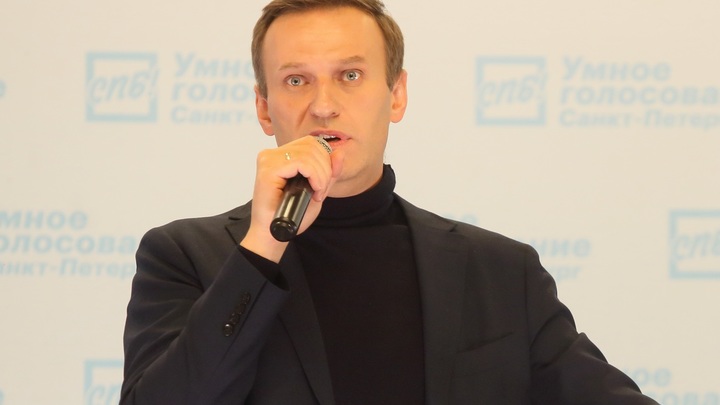 Навальный взбеленился после слов прокурора: Мне ваше замечание не нужно!