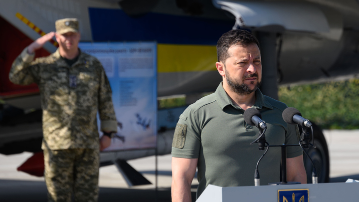 Отставной генерал ВСУ обвинил Зеленского в провале контрнаступления