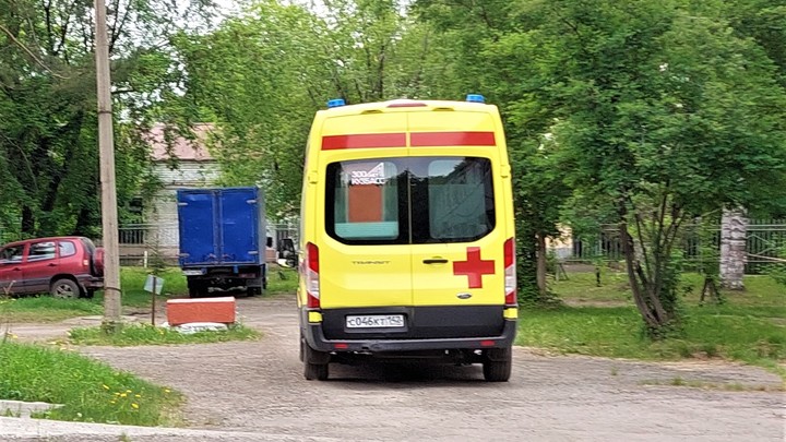 В Алтайском крае по вине водителя перевернулся автобус с детьми