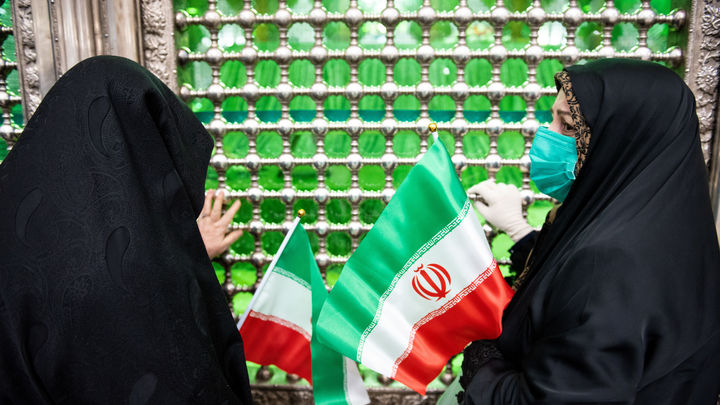 Макрон попросил Иран заменить Турцию на переговорах Украины и России - СМИ