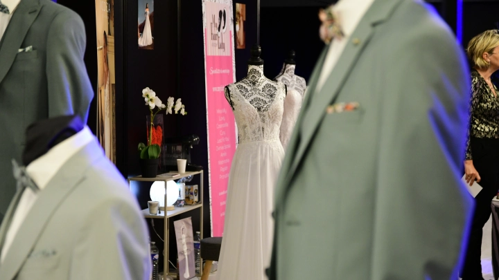 Британский бизнесмен женился на уборщице и оставил ей 43 млн фунтов