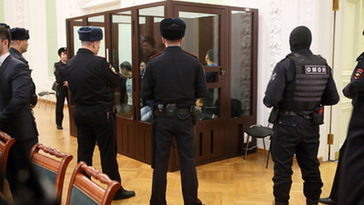 Из под стражи домой: В Самарском областном суде отменил приговор бывшим сотрудникам МЧС