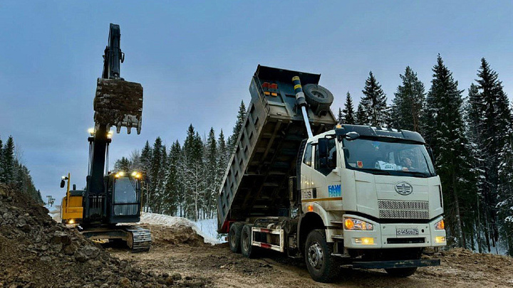 В Архангельской области гравий сменят на асфальт за 1,5 миллиарда рублей