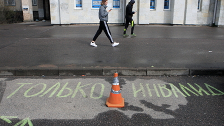 В Самаре городские структуры ГИБДД дистанцируются от решения проблем парковок