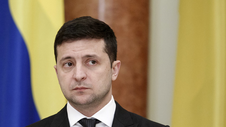 На Западе нашли главного убийцу Украины и теперь давят на Зеленского, чтобы он шёл на мир с Москвой