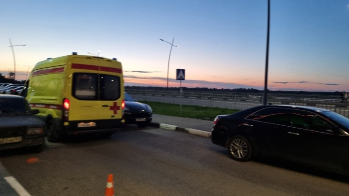 Появилось видео жёсткого столкновения BMW и автомобиля ГИБДД в Нижегородской области