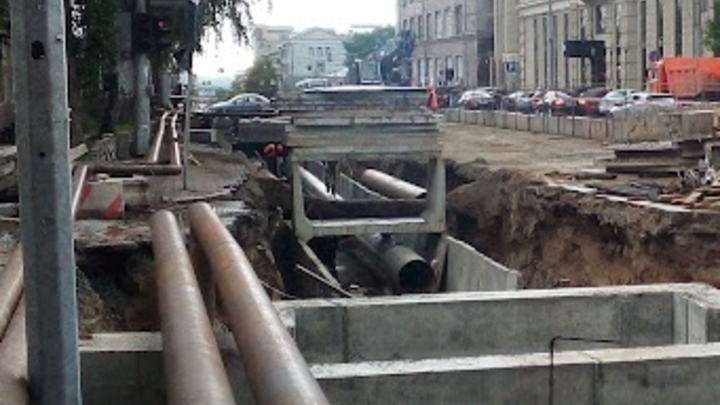 В Новосибирске из-за ремонта водовода сузят улицу Кубовую
