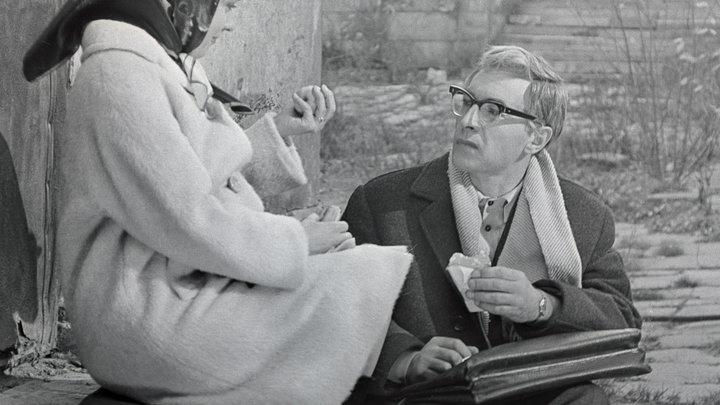 Почему Тихонова едва не забраковали в легендарном фильме: Режиссёр нашёл необычный выход