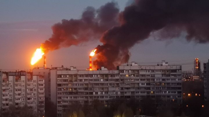 В Сети опубликовано видео пожара на Сызранском НПЗ