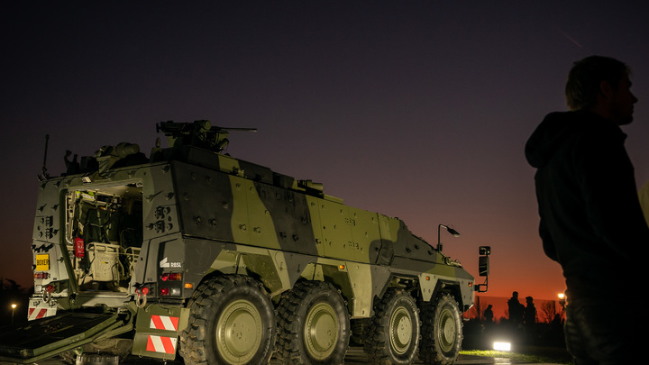 Запад поставляет на Украину не только оборонительное, но и наступательное оружие - Кремль