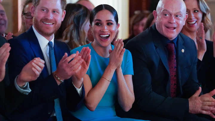 Беременная Меган Маркл сбежала в Мексику? Инсайдеры раскрыли сразу две тайны герцогов Сассекских