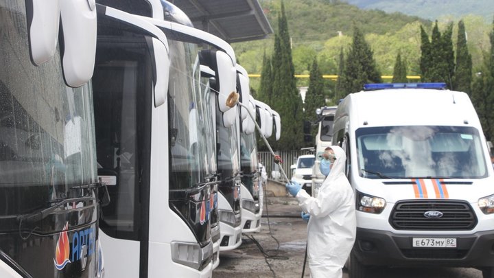 В Крыму рассказали, что ждёт детские лагеря из-за невакцинировавшихся работников