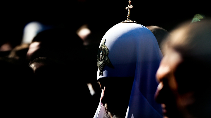 Игра Ватикана вышла на новый уровень. О чём посланник папы будет просить Патриарха Кирилла?