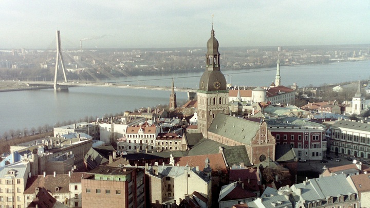 Почему прибалты ненавидят русских: Экс-депутат Европарламента назвал две причины