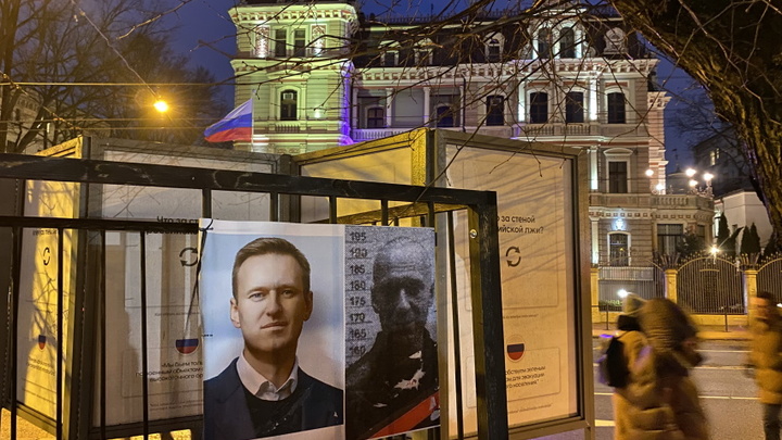 За Навальным* в колонии следили перед смертью: Новый поворот в деле умершего