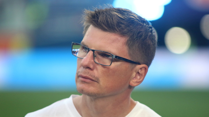 Схватил за руку и стал наносить удары: 13-летнюю дочь бывшей жены Аршавина избил раздражённый посетитель ТЦ