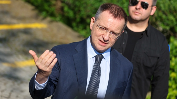 Мединский на пальцах объяснил украинцам, что с ними случится, если условия России не будут приняты. Видео