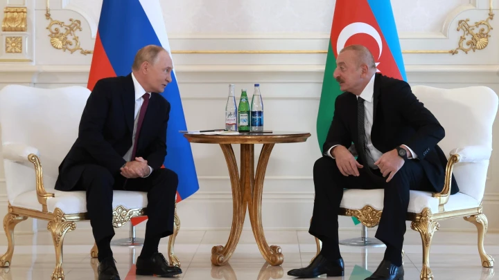 Встреча Путина и Алиева: Внимание на лице президента Азербайджана