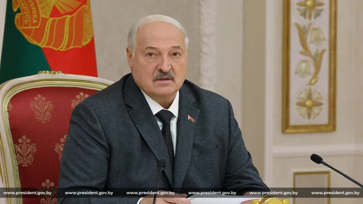 Лукашенко встал на защиту ИИ: «Освободит людей от рутины и опасностей»