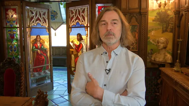 Как сейчас выглядит сын Никаса Сафронова, худевший с 300 кг