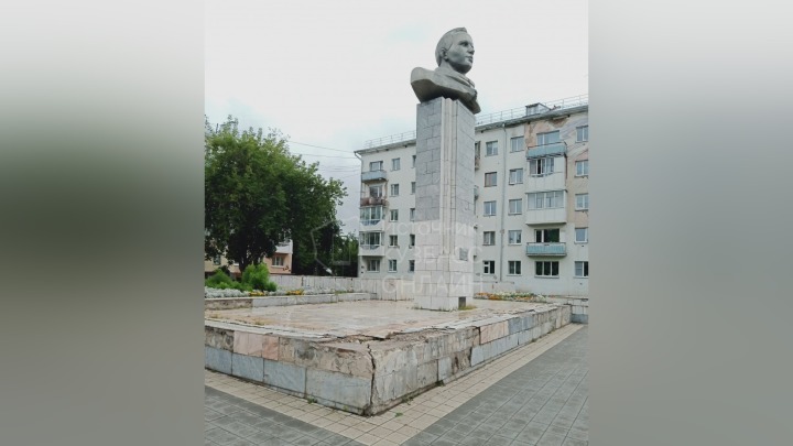 Власти Кемерова рассказали о судьбе памятника Гагарину в областном центре