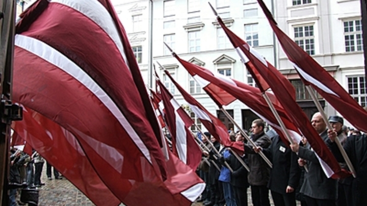 Дикость вообще: Бежавший из России журналист столкнулся с русофобией в Латвии