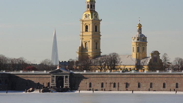 Салют, концерты и Живые улицы: Санкт-Петербург отмечает 80-ю годовщину прорыва блокады