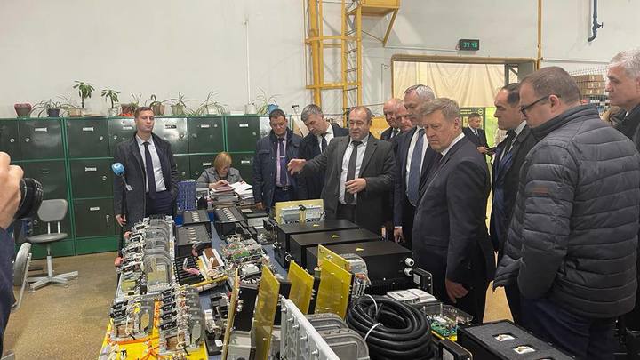 В Новосибирске в 2024 году запустят выпуск трамваев с новым дизайном