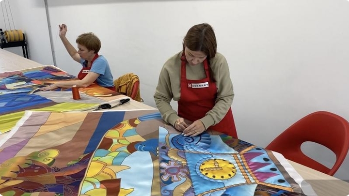 В Екатеринбурге начнут шить одежду для сцены