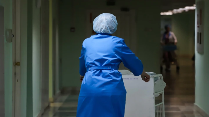 Пациент кричал от ужаса: медсестра увидела у постели больного фигуру Смерти