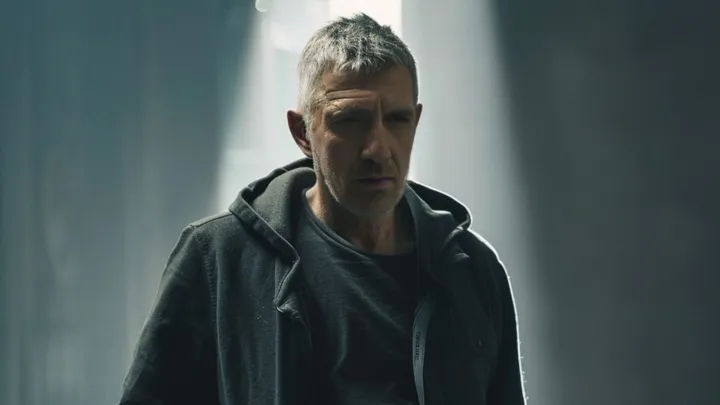 Артур Смольянинов* повторял Мрак! Мрак! Мрак! и не заметил, как попал в ловушку: Россия всё помнит