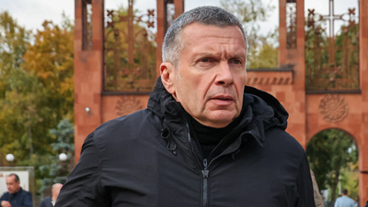 Киллеры хотели убить Владимира Соловьева с помощью сервиса доставки пиццы и отравленного руля