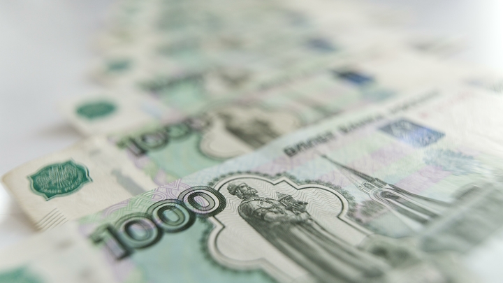 Автомобиль жительницы Краснодара за долги по штрафам арестовали в Дагестане