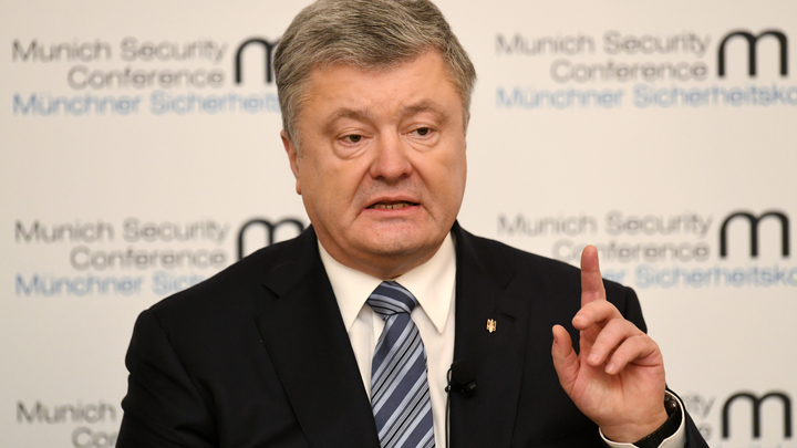Глава МВД Украины натравил на Порошенко радикалов и националистов - украинский эксперт