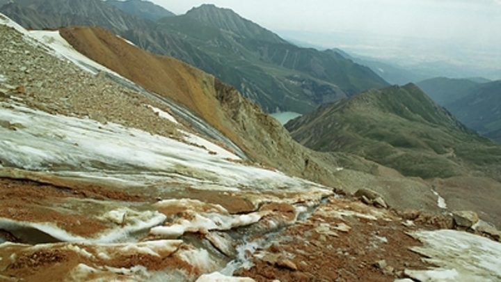 Протестующих в Казахстане раскачивают анонсом о прилёте карателей