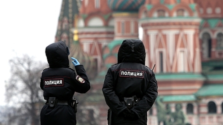 От вскрытия машин до полицейского иммунитета: В России хотят расширить права силовиков