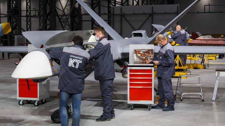 В Подмосковье беспилотники для армии будут делать в три смены