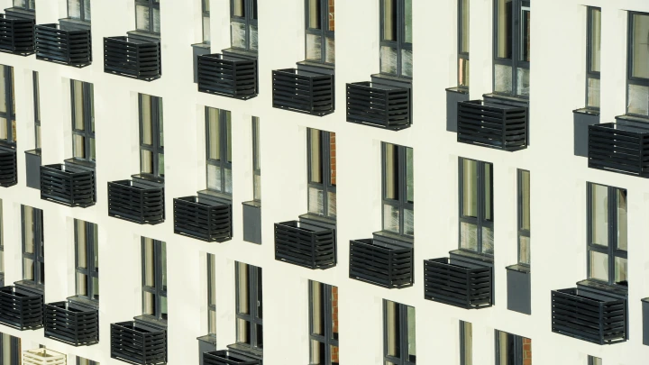 Мисс Екатеринбург откровенно рассказала о подаренной за победу евродвушке