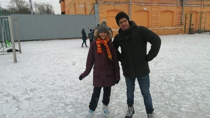 Народная заливка: в Петербурге активисты своими силами организовывали бесплатные катки