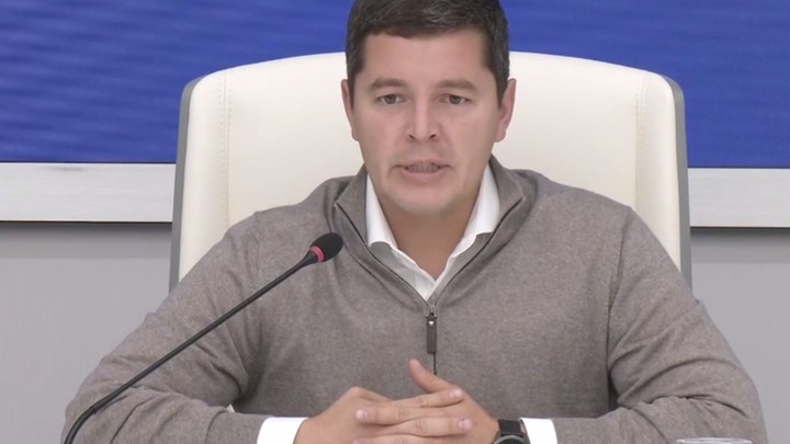 Артюхов: поджигавших вертолет в Ноябрьске подростков втянули в преступление