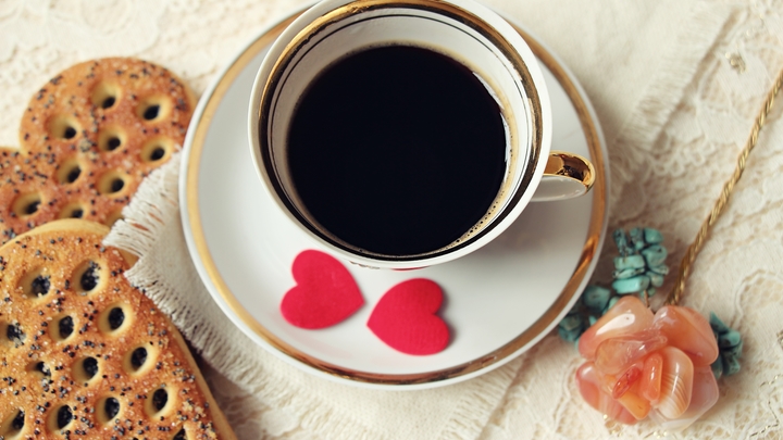 Врач назвала три опасных напитка в жару: Густеет кровь