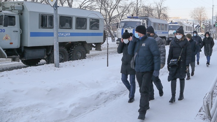 В Челябинске задержали еще одну сторонницу Навального