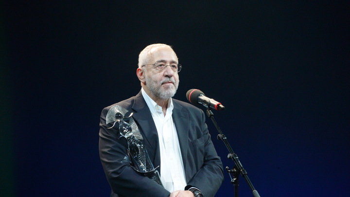 Сванидзе вывезли из страны. Родственники выбрали новую клинику